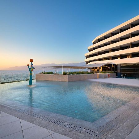 פוסטיר Grand Hotel View מראה חיצוני תמונה