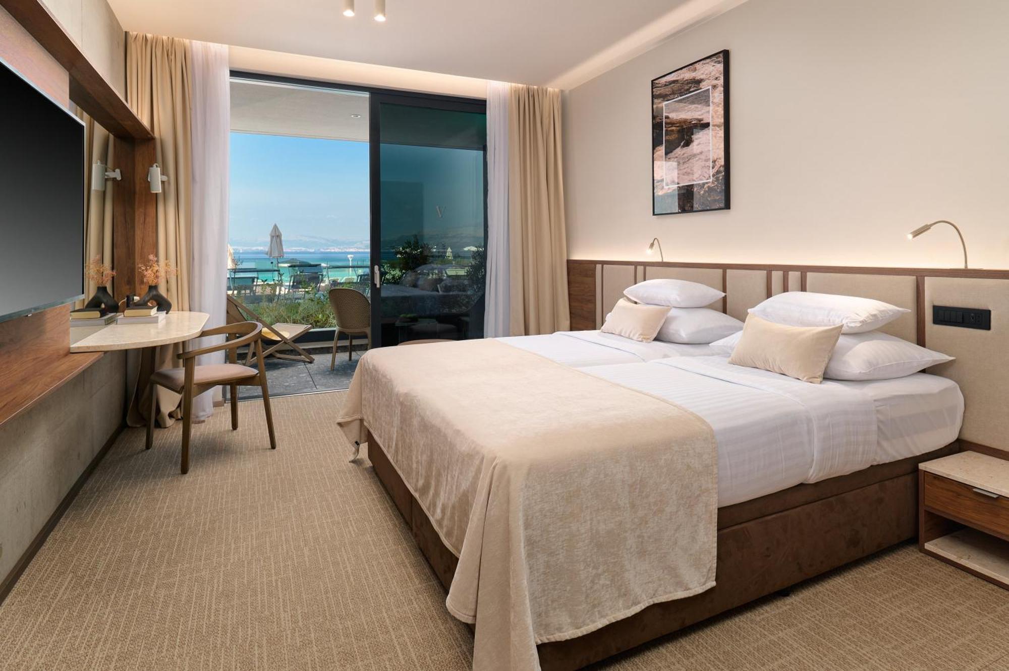 פוסטיר Grand Hotel View מראה חיצוני תמונה