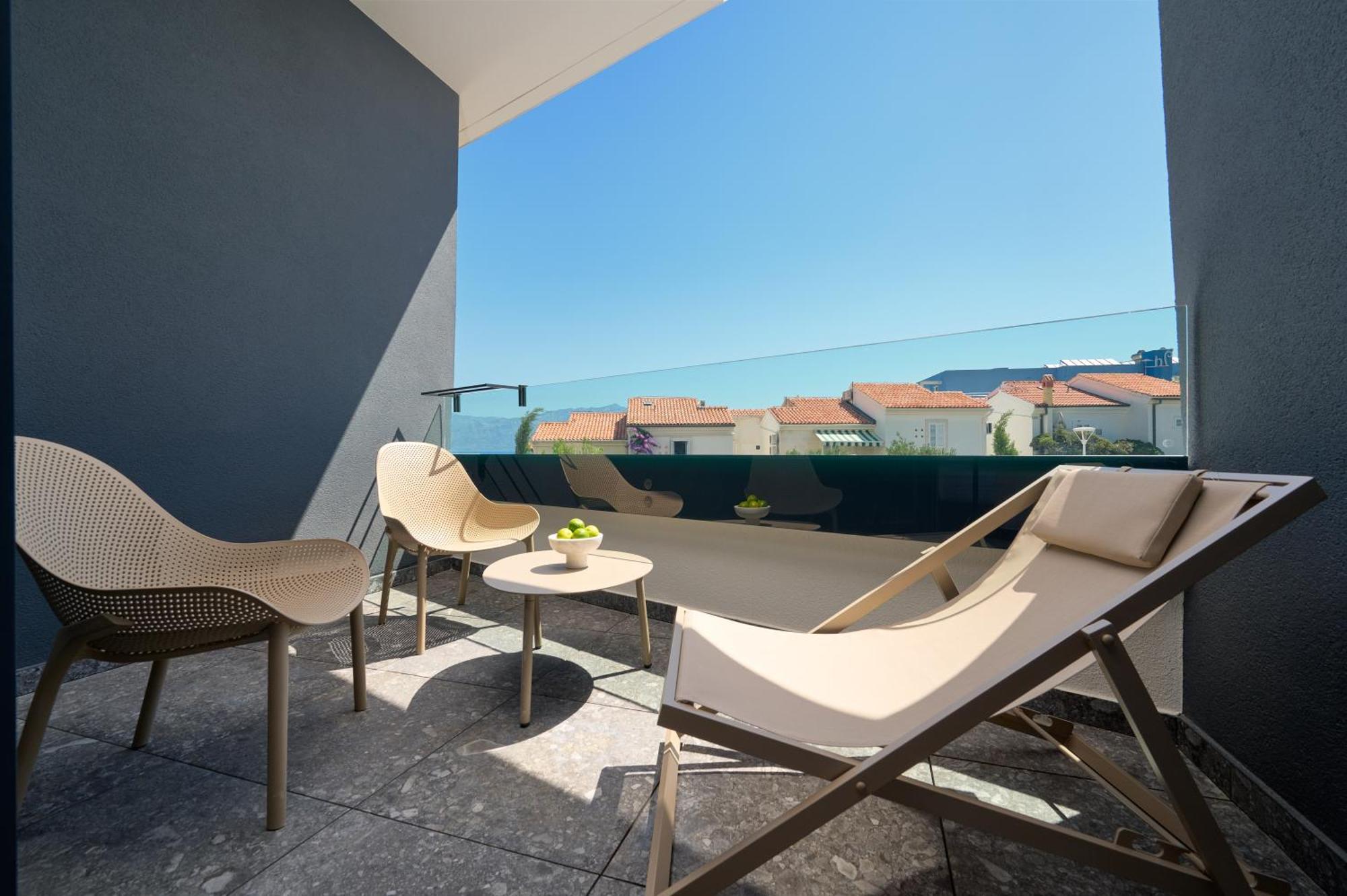פוסטיר Grand Hotel View מראה חיצוני תמונה