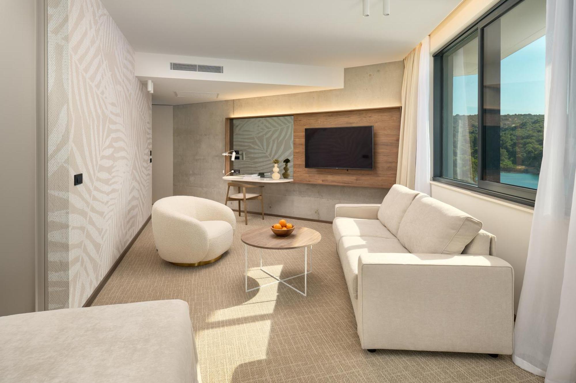 פוסטיר Grand Hotel View מראה חיצוני תמונה
