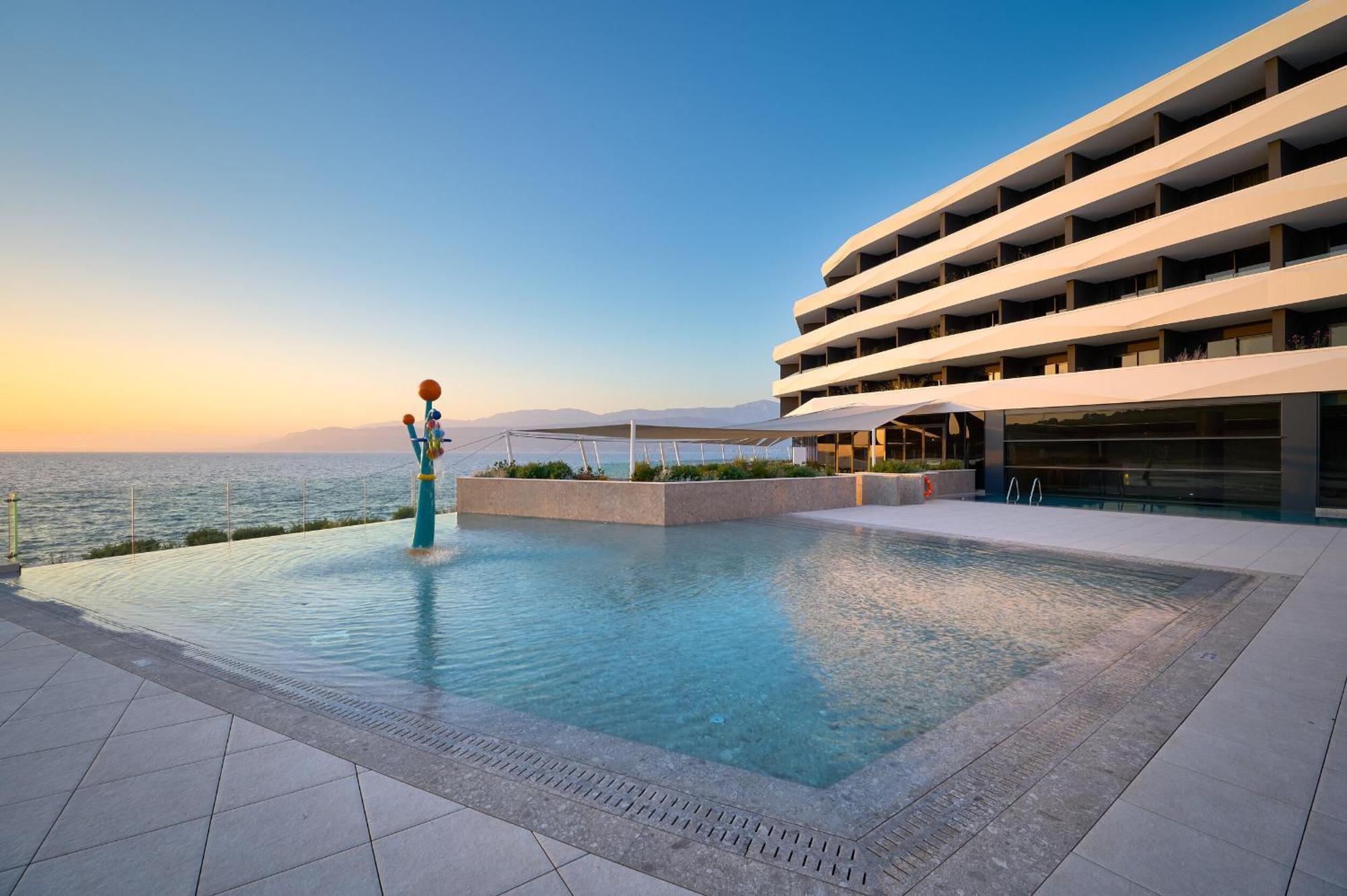 פוסטיר Grand Hotel View מראה חיצוני תמונה